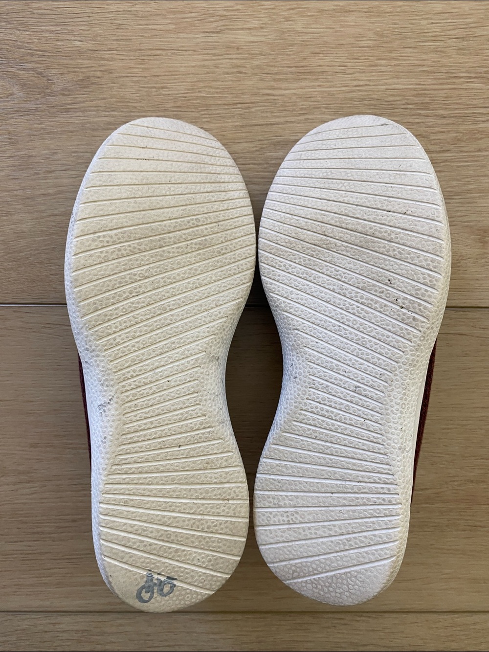 allbirds Women’s Tree Runner Sneaker- size 9 - Picture 4 of 6